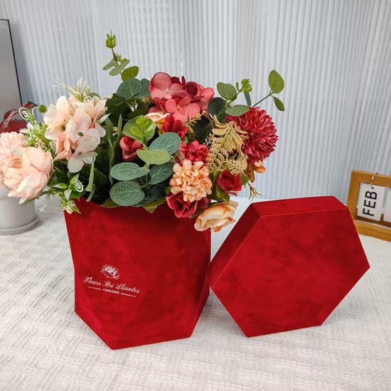 Caixas de embalagem de flores naturais secas personalizadas para caixas de flores e sobremesas buquês quadrados caixas de bolo de doces para flores e amor