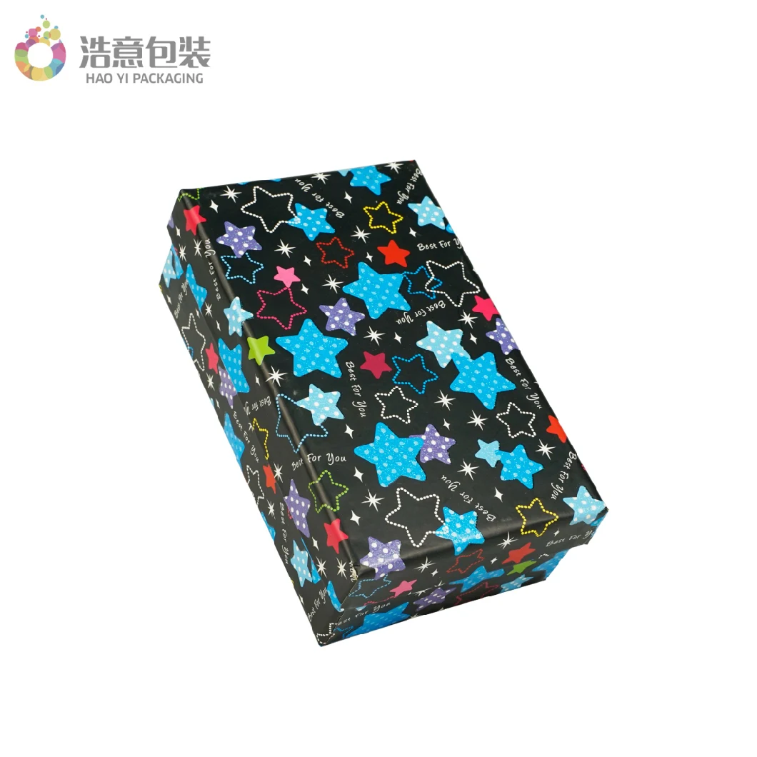 China Custom Environmental Protection Exquisite Square Flower Paper Gift Packaging Box for Cosmetics Makeup Jewelry Clothes Packing Boxes Watch Wedding Festival